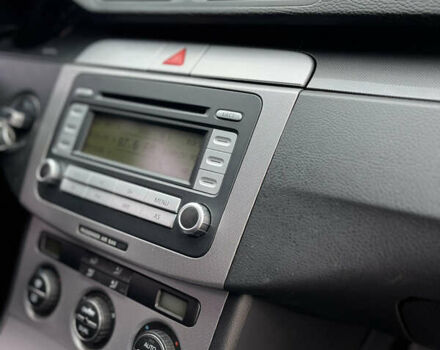 Синій Фольксваген Пассат, об'ємом двигуна 1.98 л та пробігом 320 тис. км за 5000 $, фото 44 на Automoto.ua