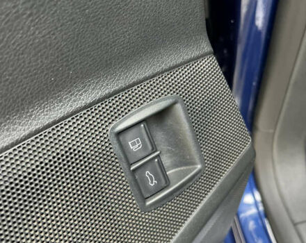 Синій Фольксваген Пассат, об'ємом двигуна 1.98 л та пробігом 320 тис. км за 5000 $, фото 48 на Automoto.ua