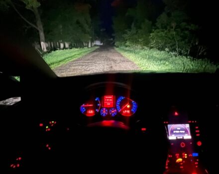 Синій Фольксваген Пассат, об'ємом двигуна 2 л та пробігом 230 тис. км за 7200 $, фото 10 на Automoto.ua