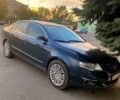 Синій Фольксваген Пассат, об'ємом двигуна 3.2 л та пробігом 320 тис. км за 4000 $, фото 1 на Automoto.ua