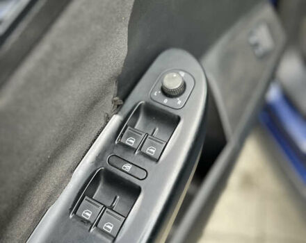 Синій Фольксваген Пассат, об'ємом двигуна 1.98 л та пробігом 320 тис. км за 5000 $, фото 49 на Automoto.ua