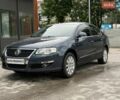 Синий Фольксваген Пассат, объемом двигателя 1.8 л и пробегом 241 тыс. км за 6500 $, фото 1 на Automoto.ua