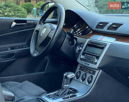 Синий Фольксваген Пассат, объемом двигателя 2 л и пробегом 287 тыс. км за 6950 $, фото 107 на Automoto.ua