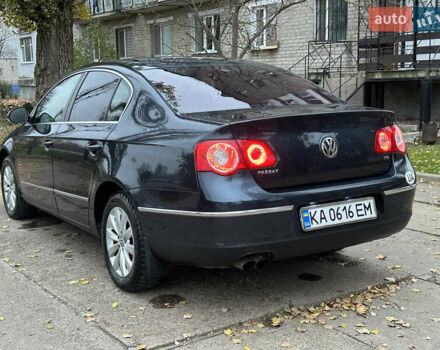 Синий Фольксваген Пассат, объемом двигателя 1.8 л и пробегом 208 тыс. км за 5900 $, фото 11 на Automoto.ua