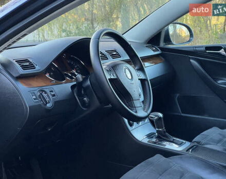 Синий Фольксваген Пассат, объемом двигателя 2 л и пробегом 287 тыс. км за 6950 $, фото 80 на Automoto.ua