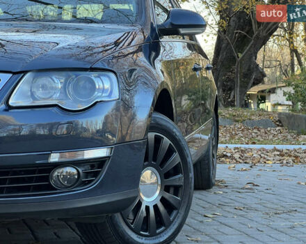 Синий Фольксваген Пассат, объемом двигателя 2 л и пробегом 287 тыс. км за 6950 $, фото 7 на Automoto.ua