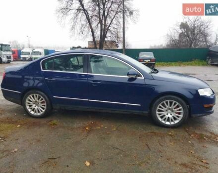 Синий Фольксваген Пассат, объемом двигателя 1.9 л и пробегом 320 тыс. км за 5299 $, фото 6 на Automoto.ua