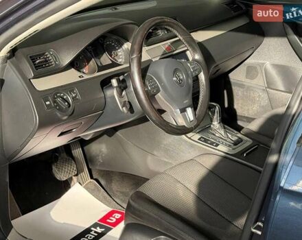 Синій Фольксваген Пассат, об'ємом двигуна 1.8 л та пробігом 135 тис. км за 6690 $, фото 8 на Automoto.ua