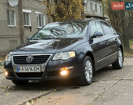 Синий Фольксваген Пассат, объемом двигателя 1.8 л и пробегом 208 тыс. км за 5900 $, фото 9 на Automoto.ua