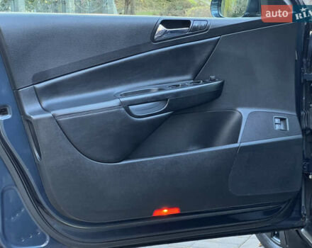 Синий Фольксваген Пассат, объемом двигателя 2 л и пробегом 287 тыс. км за 6950 $, фото 77 на Automoto.ua