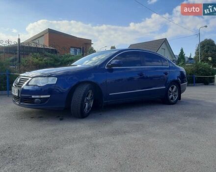 Синій Фольксваген Пассат, об'ємом двигуна 2 л та пробігом 320 тис. км за 7200 $, фото 1 на Automoto.ua