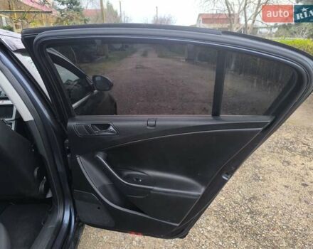 Синий Фольксваген Пассат, объемом двигателя 1.8 л и пробегом 135 тыс. км за 6800 $, фото 9 на Automoto.ua