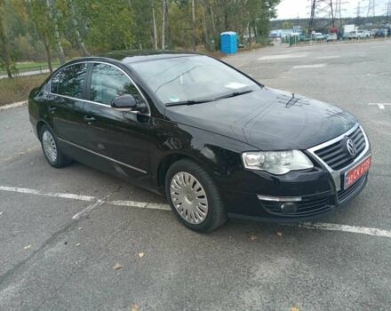 Синий Фольксваген Пассат, объемом двигателя 1.8 л и пробегом 206 тыс. км за 7000 $, фото 6 на Automoto.ua