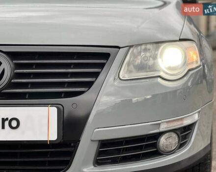 Синий Фольксваген Пассат, объемом двигателя 1.8 л и пробегом 185 тыс. км за 7999 $, фото 13 на Automoto.ua