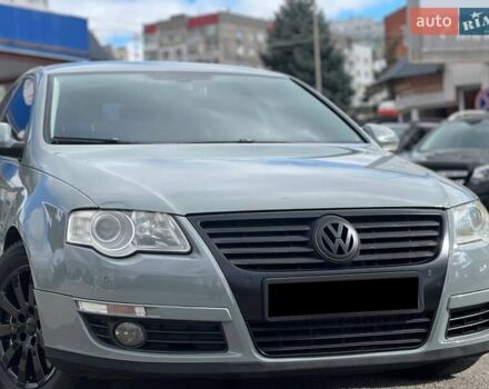 Синий Фольксваген Пассат, объемом двигателя 1.97 л и пробегом 185 тыс. км за 8500 $, фото 2 на Automoto.ua