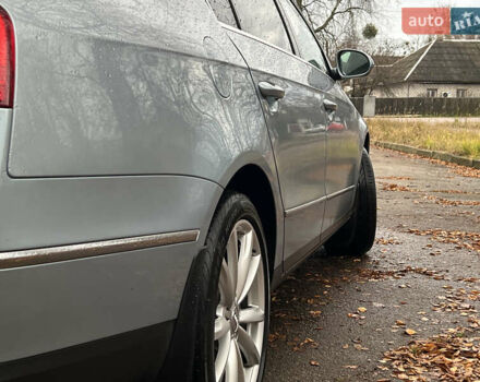 Синій Фольксваген Пассат, об'ємом двигуна 1.8 л та пробігом 345 тис. км за 6900 $, фото 6 на Automoto.ua