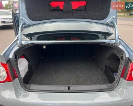 Синий Фольксваген Пассат, объемом двигателя 1.8 л и пробегом 185 тыс. км за 7999 $, фото 21 на Automoto.ua