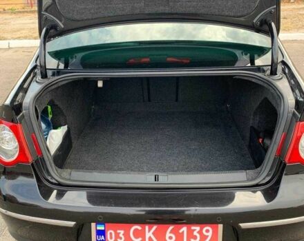 Синий Фольксваген Пассат, объемом двигателя 1.8 л и пробегом 206 тыс. км за 7000 $, фото 4 на Automoto.ua