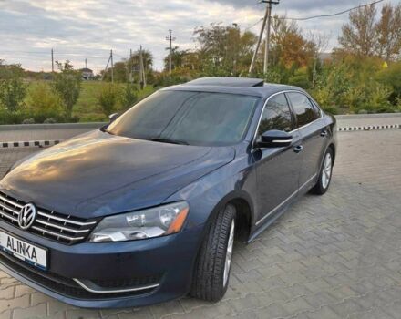 Синий Фольксваген Пассат, объемом двигателя 2.5 л и пробегом 400 тыс. км за 7500 $, фото 1 на Automoto.ua