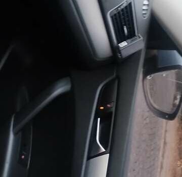 Синій Фольксваген Пассат, об'ємом двигуна 2.5 л та пробігом 179 тис. км за 8500 $, фото 6 на Automoto.ua