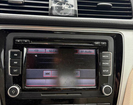 Синий Фольксваген Пассат, объемом двигателя 2.5 л и пробегом 156 тыс. км за 5500 $, фото 8 на Automoto.ua