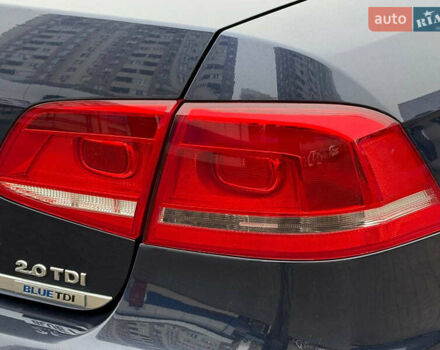 Синий Фольксваген Пассат, объемом двигателя 2 л и пробегом 263 тыс. км за 11690 $, фото 20 на Automoto.ua