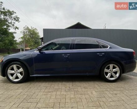 Синій Фольксваген Пассат, об'ємом двигуна 2.5 л та пробігом 341 тис. км за 9000 $, фото 5 на Automoto.ua