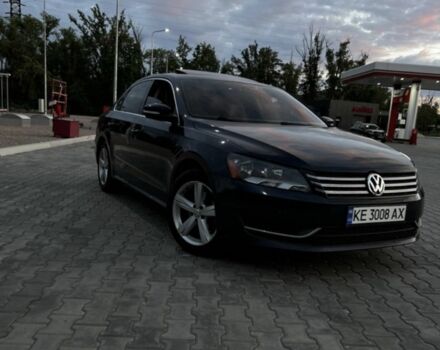 Синий Фольксваген Пассат, объемом двигателя 2.5 л и пробегом 213 тыс. км за 8800 $, фото 1 на Automoto.ua