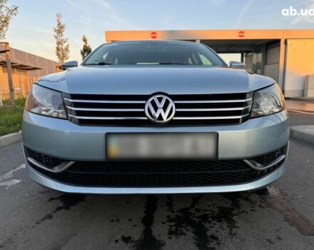 Синий Фольксваген Пассат, объемом двигателя 2.5 л и пробегом 207 тыс. км за 8800 $, фото 12 на Automoto.ua
