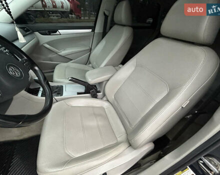 Синий Фольксваген Пассат, объемом двигателя 2 л и пробегом 262 тыс. км за 12000 $, фото 33 на Automoto.ua