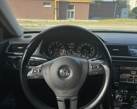 Синий Фольксваген Пассат, объемом двигателя 2.48 л и пробегом 114 тыс. км за 12750 $, фото 9 на Automoto.ua