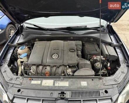 Синій Фольксваген Пассат, об'ємом двигуна 2.5 л та пробігом 127 тис. км за 11900 $, фото 13 на Automoto.ua