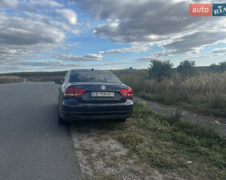 Синій Фольксваген Пассат, об'ємом двигуна 2 л та пробігом 221 тис. км за 8900 $, фото 6 на Automoto.ua
