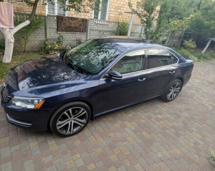 Синий Фольксваген Пассат, объемом двигателя 2.5 л и пробегом 258 тыс. км за 8500 $, фото 1 на Automoto.ua