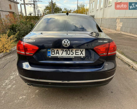 Фольксваген Пассат 2012 в Кривом Роге на Automoto.ua Синий Фольксваген Пассат, объемом двигателя 1.97 л и пробегом 190 тыс. км за 10300 $, фото 7 на Automoto.ua