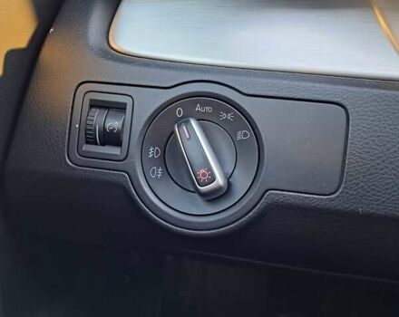 Синий Фольксваген Пассат, объемом двигателя 1.8 л и пробегом 150 тыс. км за 10500 $, фото 12 на Automoto.ua