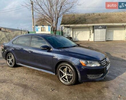Синий Фольксваген Пассат, объемом двигателя 2.5 л и пробегом 188 тыс. км за 9400 $, фото 7 на Automoto.ua