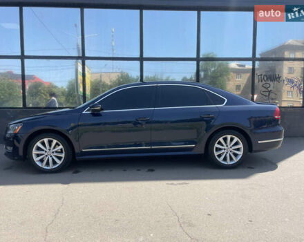 Синий Фольксваген Пассат, объемом двигателя 2.48 л и пробегом 270 тыс. км за 10200 $, фото 4 на Automoto.ua