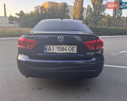 Синий Фольксваген Пассат, объемом двигателя 2.5 л и пробегом 272 тыс. км за 12000 $, фото 4 на Automoto.ua