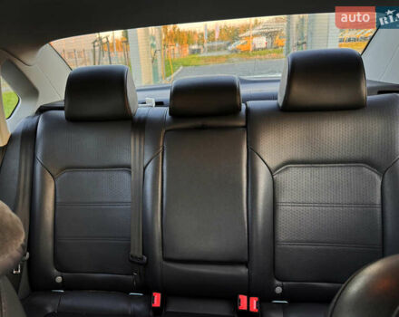 Синій Фольксваген Пассат, об'ємом двигуна 2.5 л та пробігом 198 тис. км за 8800 $, фото 17 на Automoto.ua