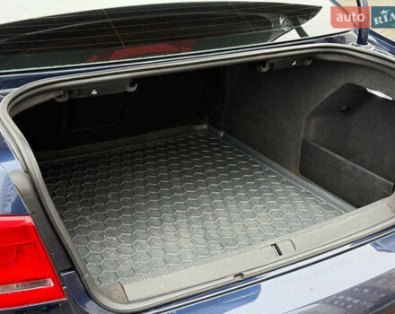 Синий Фольксваген Пассат, объемом двигателя 2 л и пробегом 263 тыс. км за 11690 $, фото 18 на Automoto.ua