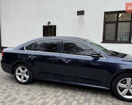 Синий Фольксваген Пассат, объемом двигателя 2.5 л и пробегом 271 тыс. км за 10200 $, фото 6 на Automoto.ua