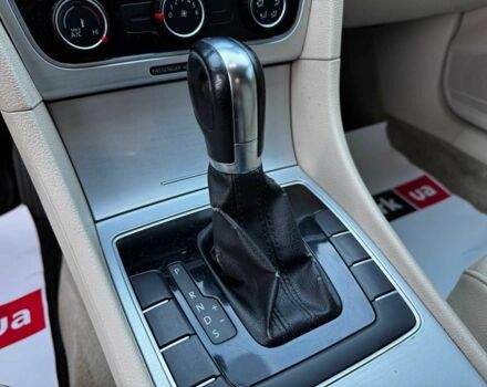 Синий Фольксваген Пассат, объемом двигателя 2.5 л и пробегом 330 тыс. км за 6790 $, фото 19 на Automoto.ua