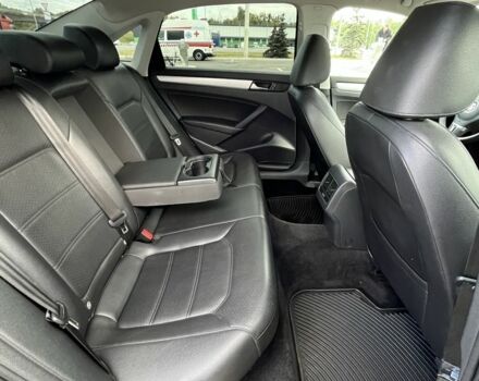 Синий Фольксваген Пассат, объемом двигателя 2.5 л и пробегом 300 тыс. км за 7500 $, фото 10 на Automoto.ua