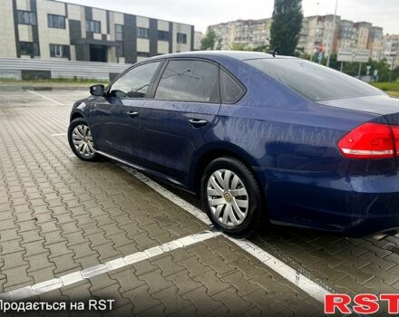 Синий Фольксваген Пассат, объемом двигателя 2.5 л и пробегом 273 тыс. км за 8300 $, фото 1 на Automoto.ua