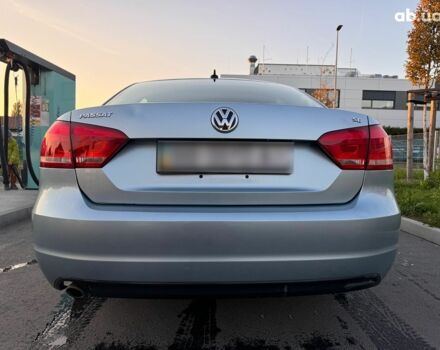 Синий Фольксваген Пассат, объемом двигателя 2.5 л и пробегом 207 тыс. км за 8800 $, фото 3 на Automoto.ua