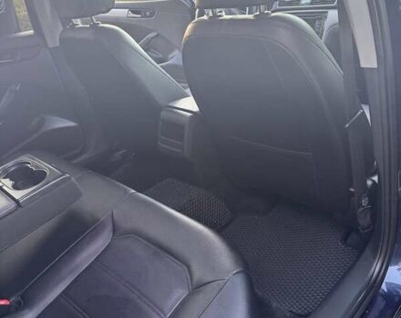 Синий Фольксваген Пассат, объемом двигателя 2.5 л и пробегом 272 тыс. км за 12000 $, фото 8 на Automoto.ua