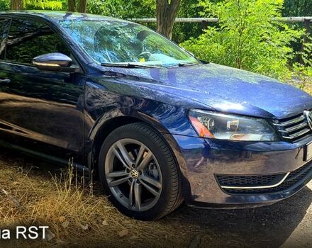 Синій Фольксваген Пассат, об'ємом двигуна 2.5 л та пробігом 205 тис. км за 10100 $, фото 3 на Automoto.ua