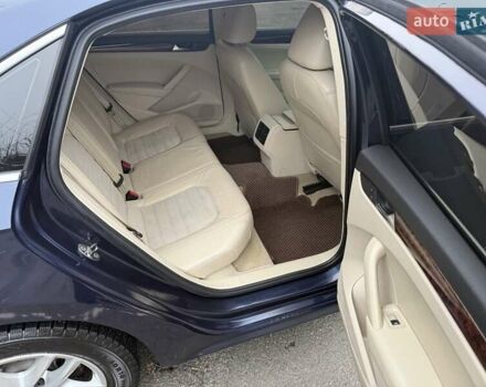 Синій Фольксваген Пассат, об'ємом двигуна 2.5 л та пробігом 127 тис. км за 11900 $, фото 10 на Automoto.ua