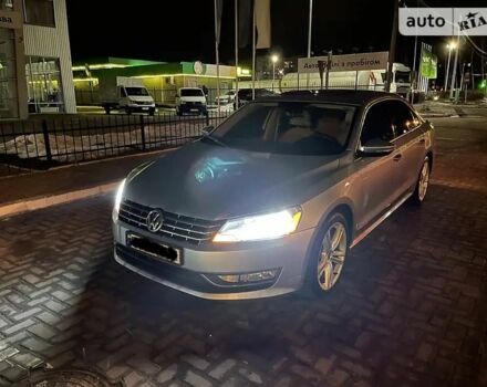 Синий Фольксваген Пассат, объемом двигателя 2 л и пробегом 168 тыс. км за 11000 $, фото 2 на Automoto.ua